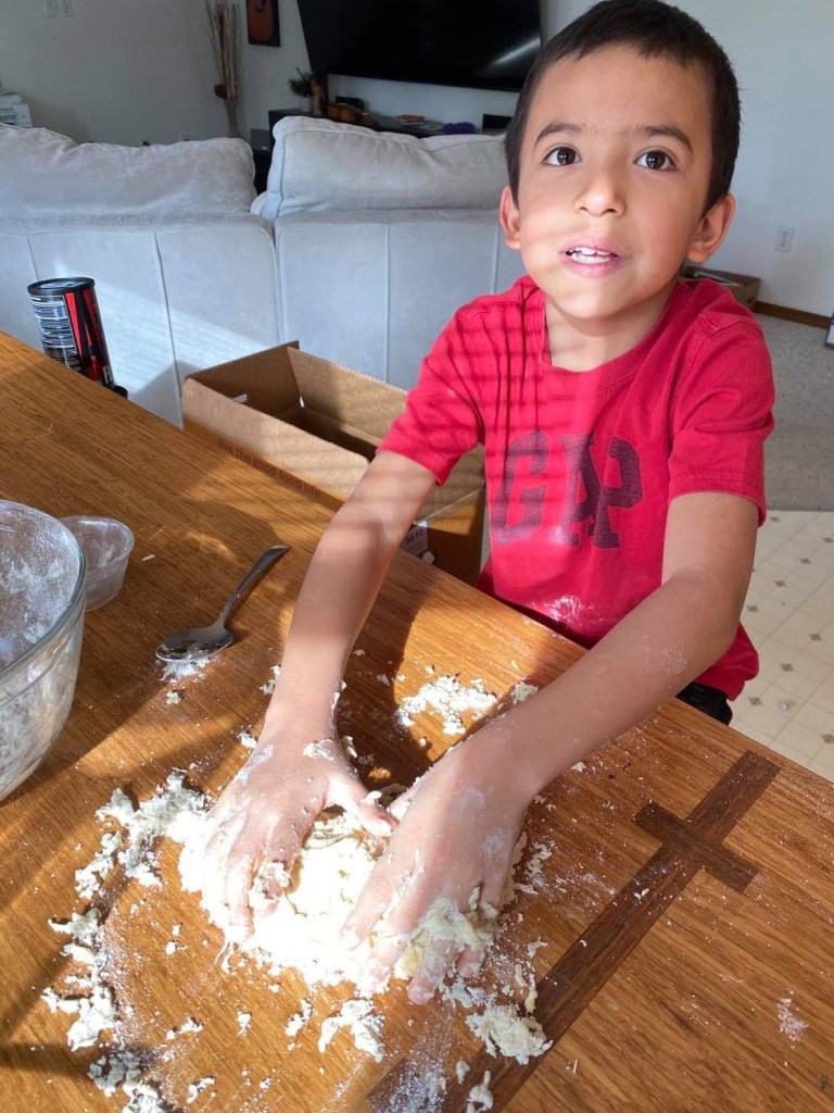 Making Pizza by Arturo Roldan, 8, Snohomish, WA, USA